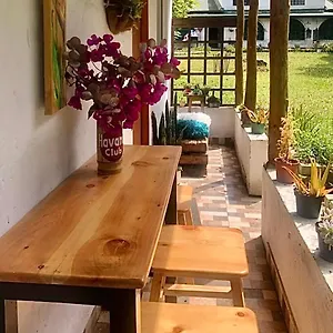  Pensión Cabana Casa Verde - Santa Elena Colombia